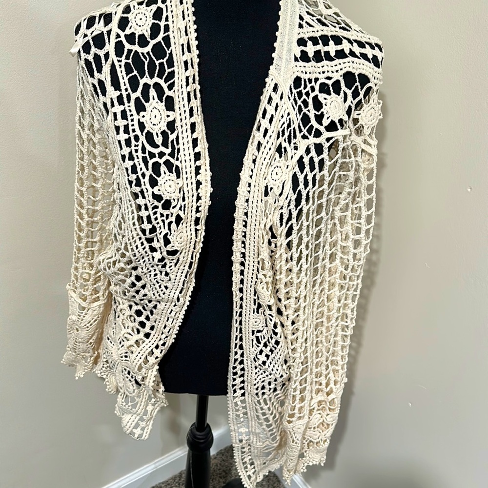 Rebellion lace cover up